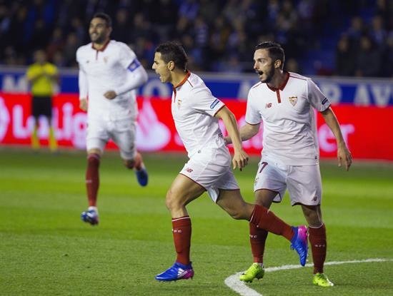 1-1. El Sevilla salva un punto ante aguerrido Alavés, que puso más corazón