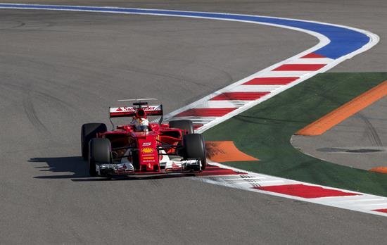 Vettel, el más rápido en la tercera sesión de entrenamientos libres