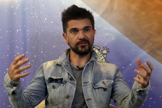 Juanes se lanza a la aventura de hacer que sus fanáticos superen el sencillo
