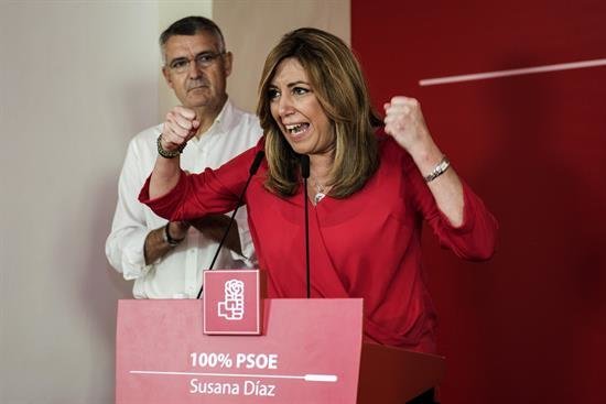 Susana Díaz: "Levantemos el PSOE para levantar el país"
