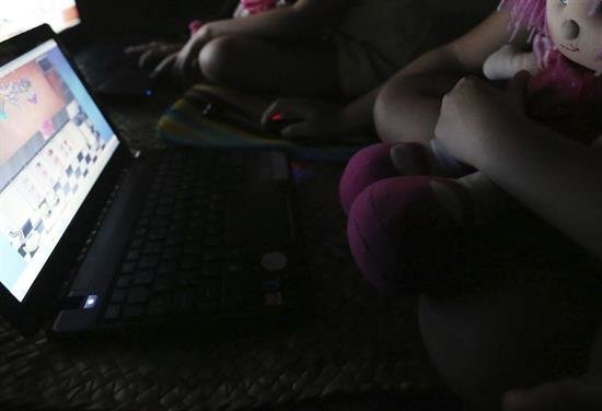 Imagenes de abusos a menores por internet aumenta un 400 % en Australia