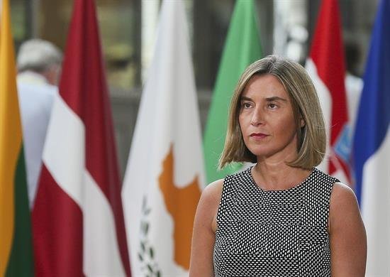 Mogherini pide a la UE más inversión para frenar la inmigración desde África