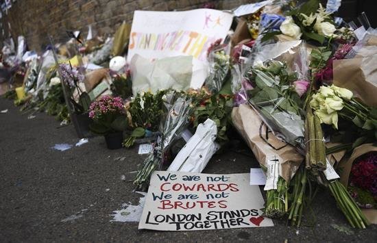 Más de 30.000 musulmanes de 100 países condenan el terrorismo en Inglaterra