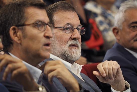 Rajoy dice que atacar al turismo es un sinsentido y un disparate
