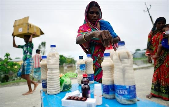 La ONU lleva alimentos a las 200.00 víctimas de las graves inundaciones en Bangladesh