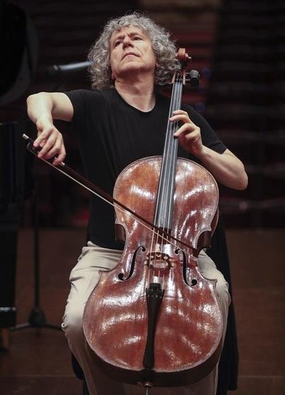 Steven Isserlis "conecta" la música de chelo desde Bach al siglo XXI