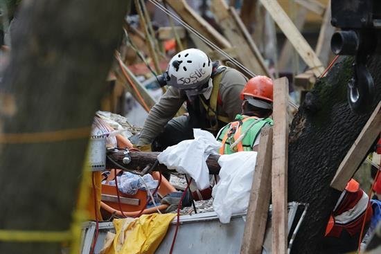 Unas 3.000 viviendas quedaron afectadas por el sismo en Ciudad de México