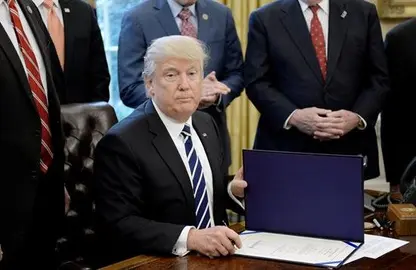 Trump ordena contratar 15.000 nuevos agentes para reforzar el control migratorio