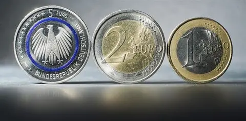 El euro cae hasta los 1,0599 d&oacute;lares