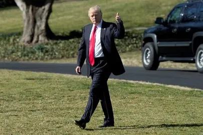 Pek&iacute;n asegura a Trump que el desarrollo chino sustenta el empleo en EEUU