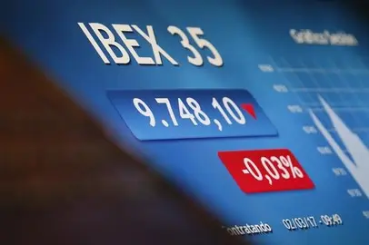 La Bolsa espa&ntilde;ola abre a la baja, con p&eacute;rdidas del 0,31 por ciento