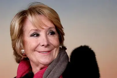 Esperanza Aguirre: El PP es un partido que sube impuestos sin parar