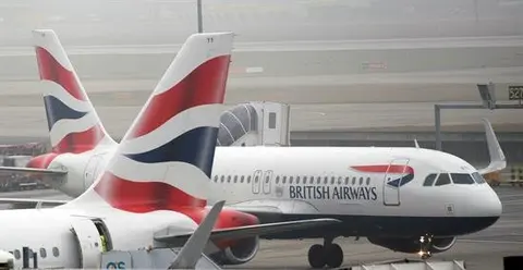 Aerol&iacute;neas brit&aacute;nicas cancelan vuelos por huelga de controladores franceses