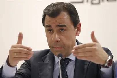 Maillo dice que el PP no se plantea ninguna alternativa a Pedro Antonio S&aacute;nchez