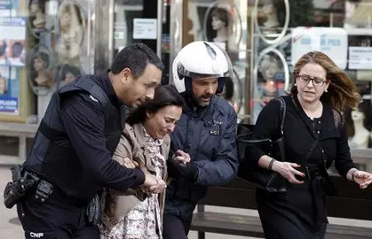 Detenido el atracador de un banco en Gij&oacute;n y liberados los cinco rehenes