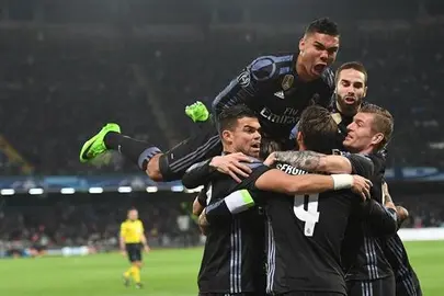 El Real Madrid firma su s&eacute;ptima clasificaci&oacute;n consecutiva a cuartos de final