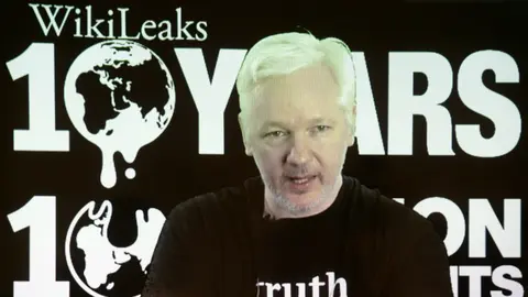 Julian Asange WikiLeaks