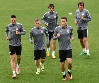 Aduriz y De Marcos se muestran recuperados y apuntan seguros para Anoeta