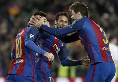 6-1. El Bar&ccedil;a firma una remontada para la historia