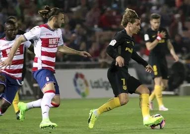 Griezmann da el triunfo al Atl&eacute;tico en Granada (0-1)