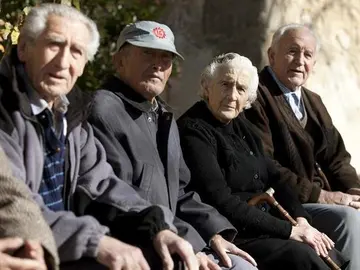 El gasto en pensiones sube un 3,04 % en marzo, hasta los 8.684,5 millones