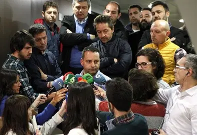 Los estibadores insisten en que se garantice por ley el mantenimiento del empleo
