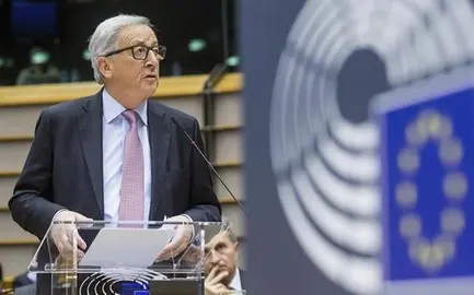 Juncker califica el "brexit" de "fracaso y tragedia"