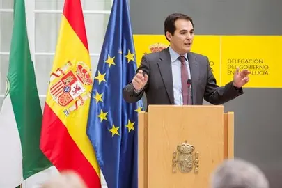 Interior insta a ETA que diga a Francia d&oacute;nde est&aacute;n las armas, sin alterarlas
