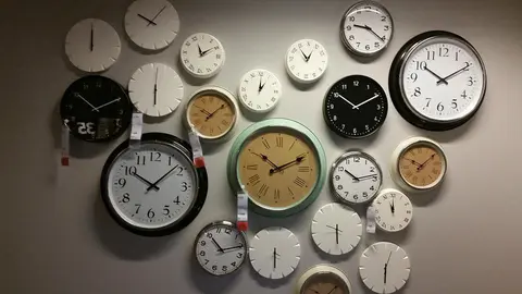 Cambio horario reloj