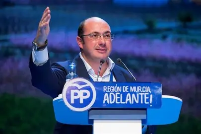 Admitida a tr&aacute;mite la moci&oacute;n de censura del PSOE contra el presidente de Murcia