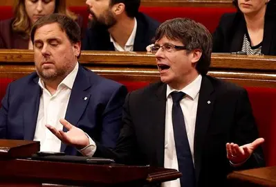 Puigdemont y Junqueras: El Gobierno no tiene credibilidad al prometer inversiones