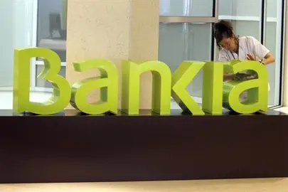 Econom&iacute;a cifra en 9.000 millones el dinero devuelto por preferentes y Bankia