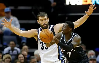 91-90. Collison decide triunfo de Kings ante Grizzlies sin Marc Gasol