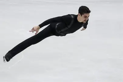 Javi Fern&aacute;ndez afronta el 'festival de cu&aacute;druples' en busca del tercer t&iacute;tulo