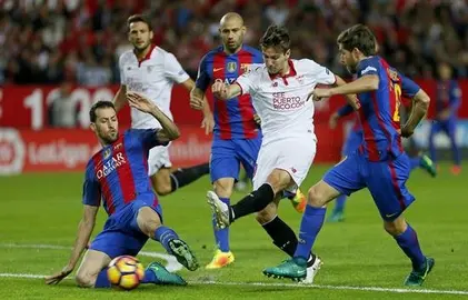 El Barcelona recibe a un Sevilla que se desinfla y el l&iacute;der visita al Legan&eacute;s