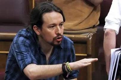 Podemos consuma el triunfo 'pablista' al renovar la direcci&oacute;n de su fundaci&oacute;n