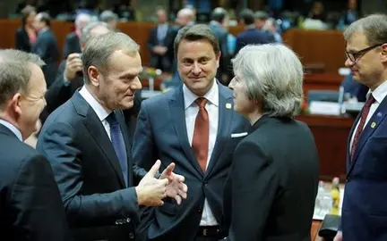 May recibe a Tusk en Londres para abordar temas relaciones con el "brexit"