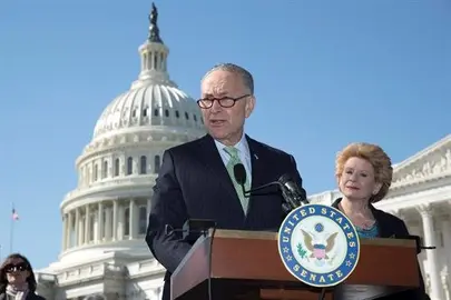 Legisladores apoyan el ataque de Trump en Siria pero le piden una consulta con el Congreso