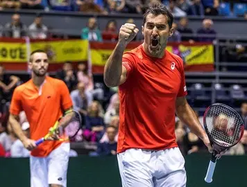 Serbia evita la reacci&oacute;n de Espa&ntilde;a y sentencia su pase a semifinales (3-0)