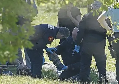 Francia comunicar&aacute; a la justicia espa&ntilde;ola el peritaje del arsenal de ETA