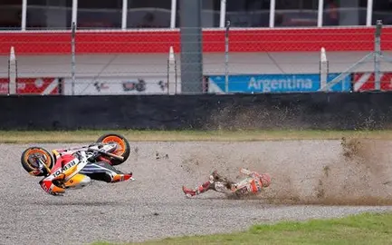 M&aacute;rquez: "La ca&iacute;da ha sido realmente extra&ntilde;a, sinceramente no s&eacute; por qu&eacute;"