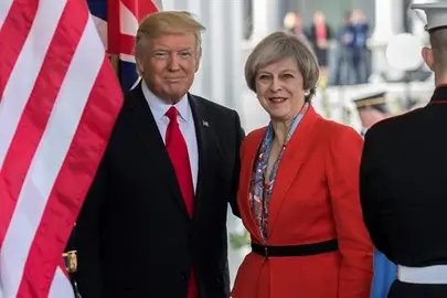 May y Trump acuerdan presionar a Rusia por el conflicto en Siria
