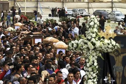 El presidente egipcio presenta sus condolencias al papa copto por las v&iacute;ctimas de ataques