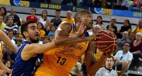 104-86. El Herbalife arrolla a Estudiantes y se garantiza jugar por el t&iacute;tulo