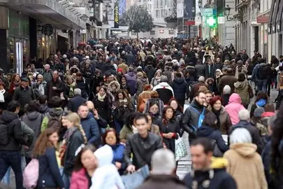 Los espa&ntilde;oles, los que m&aacute;s piden en la UE al Gobierno reducir la pobreza de otros pa&iacute;ses