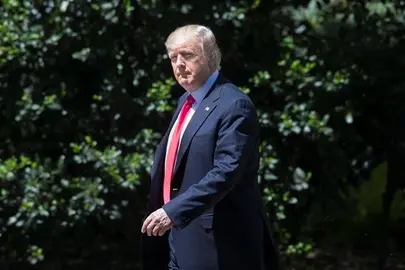 Trump dice al "lobby" de las armas que tienen un "amigo" en la Casa Blanca