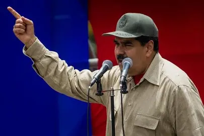 La oposici&oacute;n venezolana llama al pueblo a "rebelarse" ante la convocatoria de Maduro