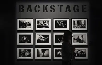 Un viaje multisensorial recorre los 50 a&ntilde;os de Pink Floyd