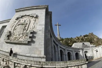 El Congreso apoyar&aacute; hoy exhumar los restos de Franco del Valle de los Ca&iacute;dos