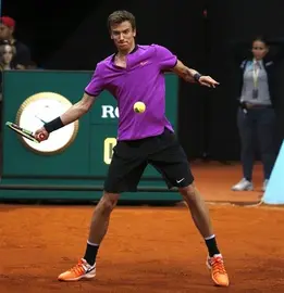 Kuznetsov derrota a Albert Ramos